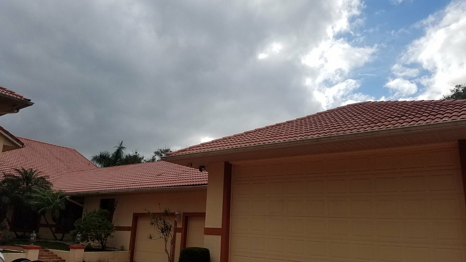 roof washing Palm City FL